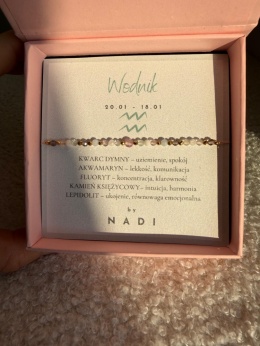 bransoletka z kamieni naturalnych dla wodnika