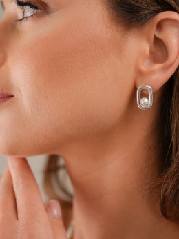 Kolczyki o prostokątnym kształcie z perełką ISOLA