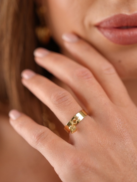 Regulowana obrączka pierścionek z serduszkiem z kolekcji Teen Vibe